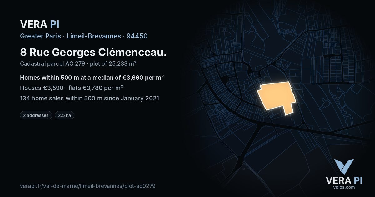 8 Rue Georges Clémenceau, Limeil-Brévannes at night – the plot lit, the parcels around coloured by the prices near them