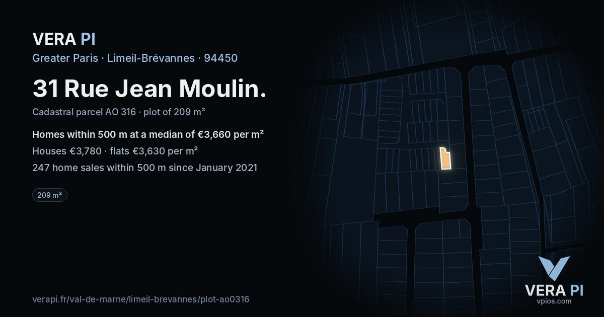 31 Rue Jean Moulin, Limeil-Brévannes at night – the plot lit, the parcels around coloured by the prices near them