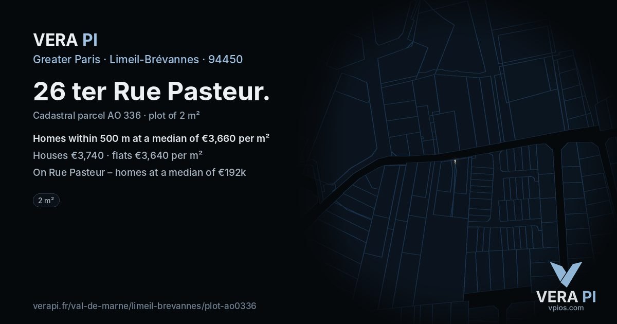 26 ter Rue Pasteur, Limeil-Brévannes at night – the plot lit, the parcels around coloured by the prices near them