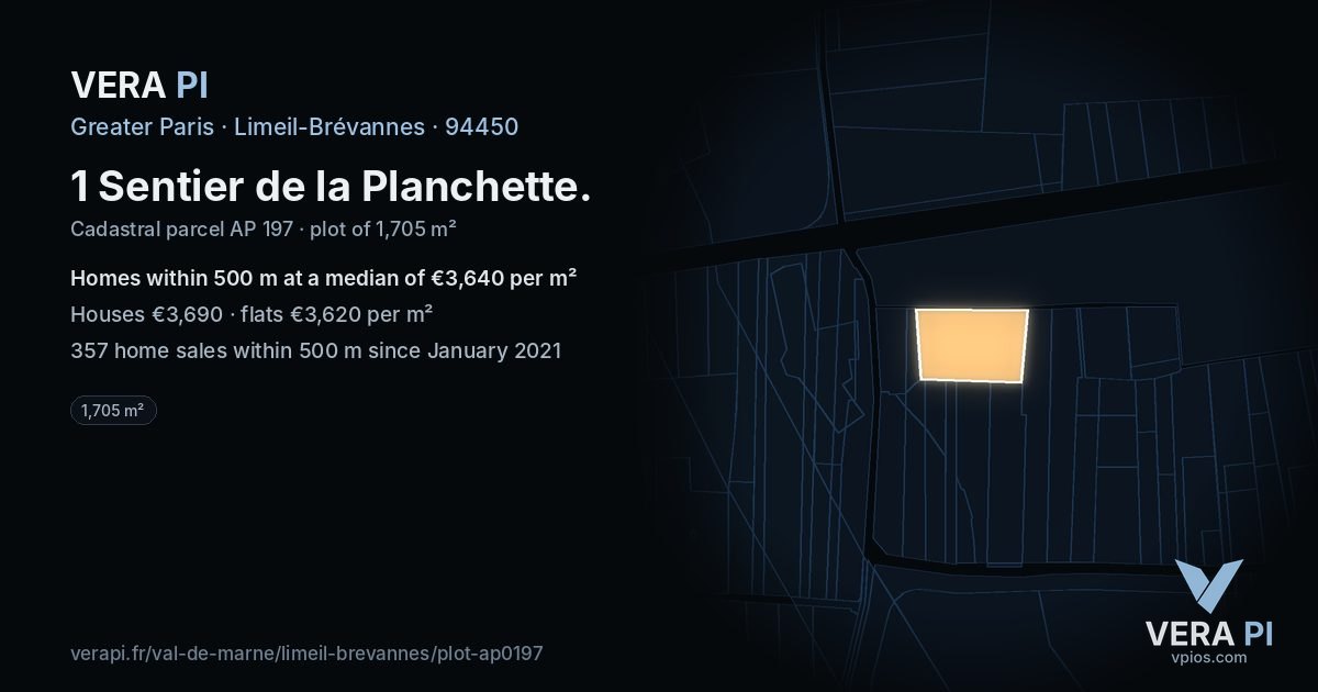 1 Sentier de la Planchette, Limeil-Brévannes at night – the plot lit, the parcels around coloured by the prices near them