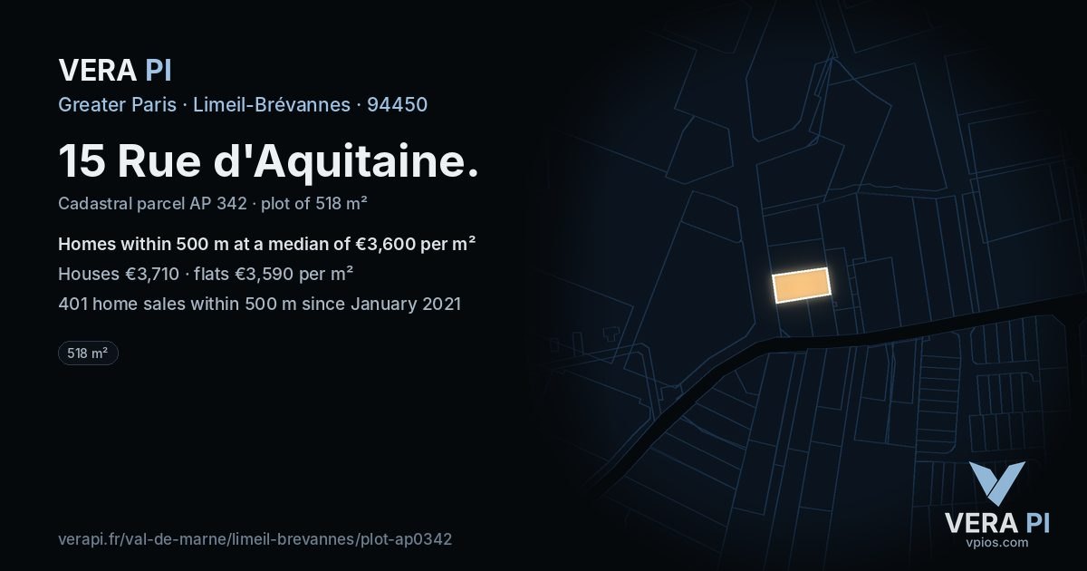 15 Rue d'Aquitaine, Limeil-Brévannes at night – the plot lit, the parcels around coloured by the prices near them