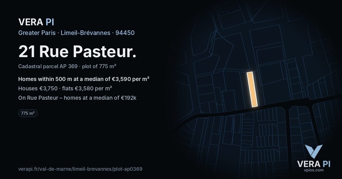 21 Rue Pasteur, Limeil-Brévannes at night – the plot lit, the parcels around coloured by the prices near them