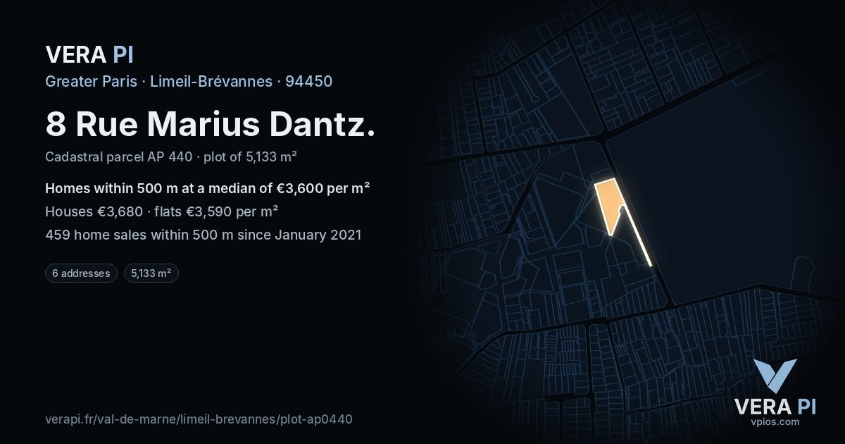 8 Rue Marius Dantz, Limeil-Brévannes at night – the plot lit, the parcels around coloured by the prices near them