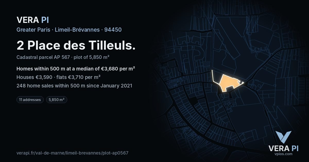 2 Place des Tilleuls, Limeil-Brévannes at night – the plot lit, the parcels around coloured by the prices near them