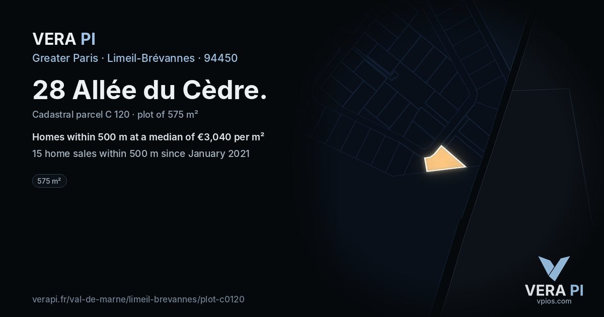 28 Allée du Cèdre, Limeil-Brévannes at night – the plot lit, the parcels around coloured by the prices near them