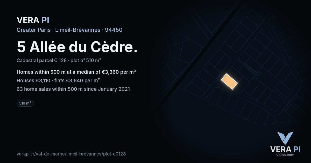 5 Allée du Cèdre, Limeil-Brévannes at night – the plot lit, the parcels around coloured by the prices near them