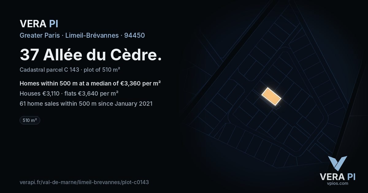 37 Allée du Cèdre, Limeil-Brévannes at night – the plot lit, the parcels around coloured by the prices near them