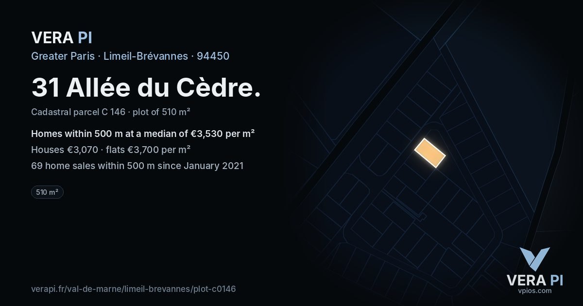 31 Allée du Cèdre, Limeil-Brévannes at night – the plot lit, the parcels around coloured by the prices near them