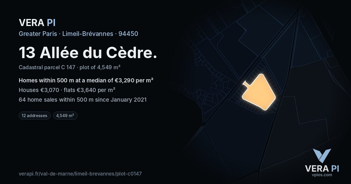 13 Allée du Cèdre, Limeil-Brévannes at night – the plot lit, the parcels around coloured by the prices near them