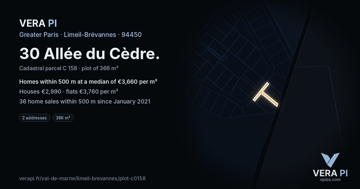 30 Allée du Cèdre, Limeil-Brévannes at night – the plot lit, the parcels around coloured by the prices near them