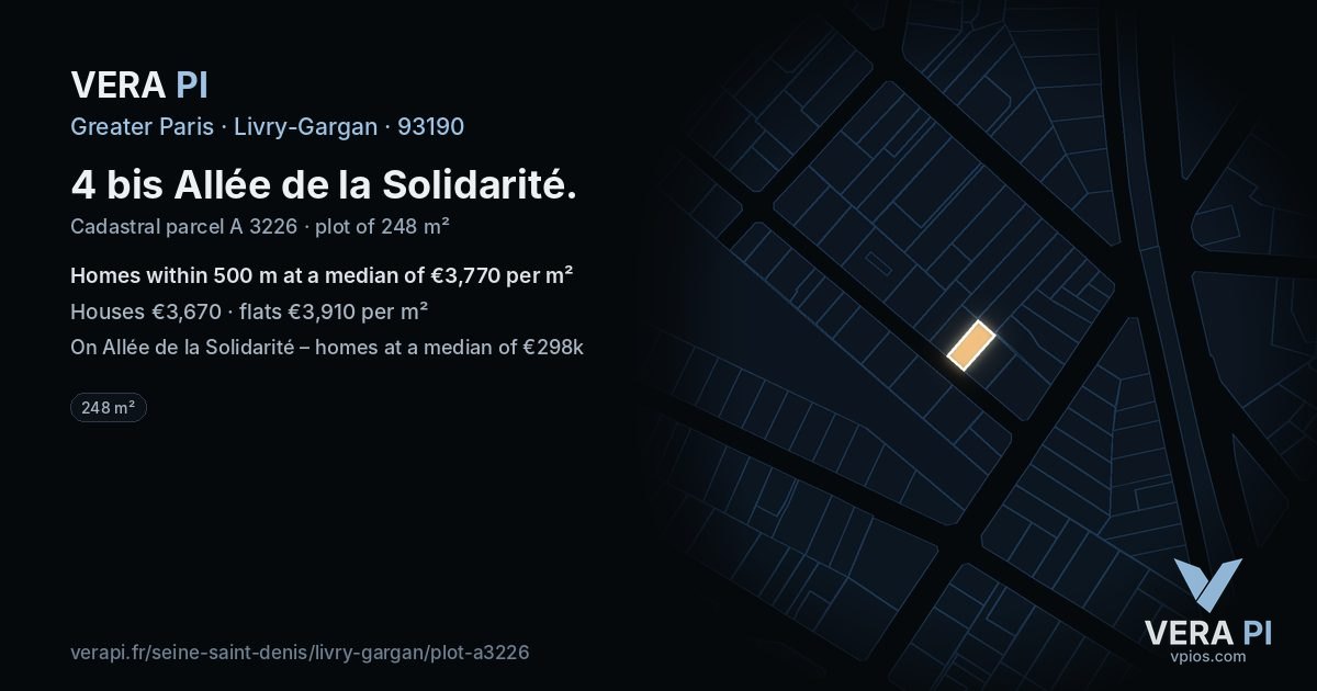 4 bis Allée de la Solidarité, Livry-Gargan at night – the plot lit, the parcels around coloured by the prices near them