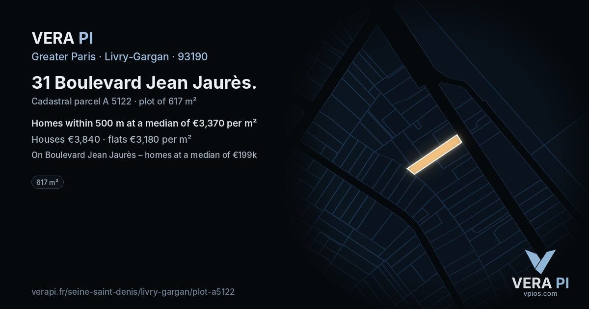 31 Boulevard Jean Jaurès, Livry-Gargan at night – the plot lit, the parcels around coloured by the prices near them
