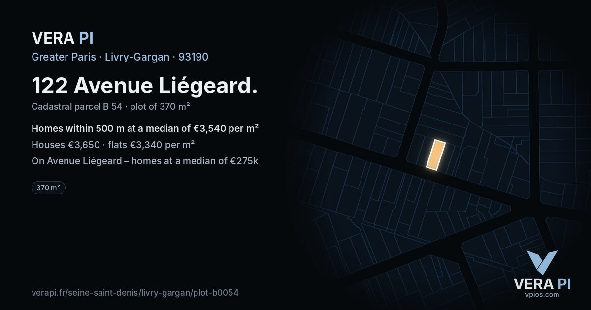 122 Avenue Liégeard, Livry-Gargan at night – the plot lit, the parcels around coloured by the prices near them