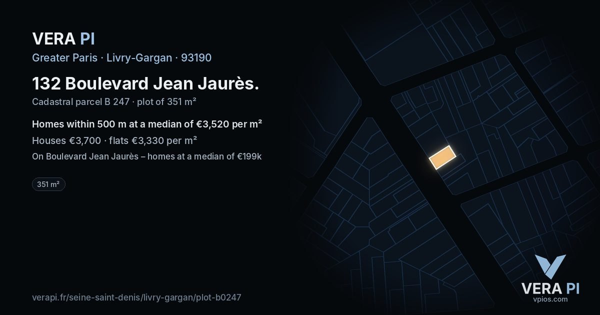 132 Boulevard Jean Jaurès, Livry-Gargan at night – the plot lit, the parcels around coloured by the prices near them