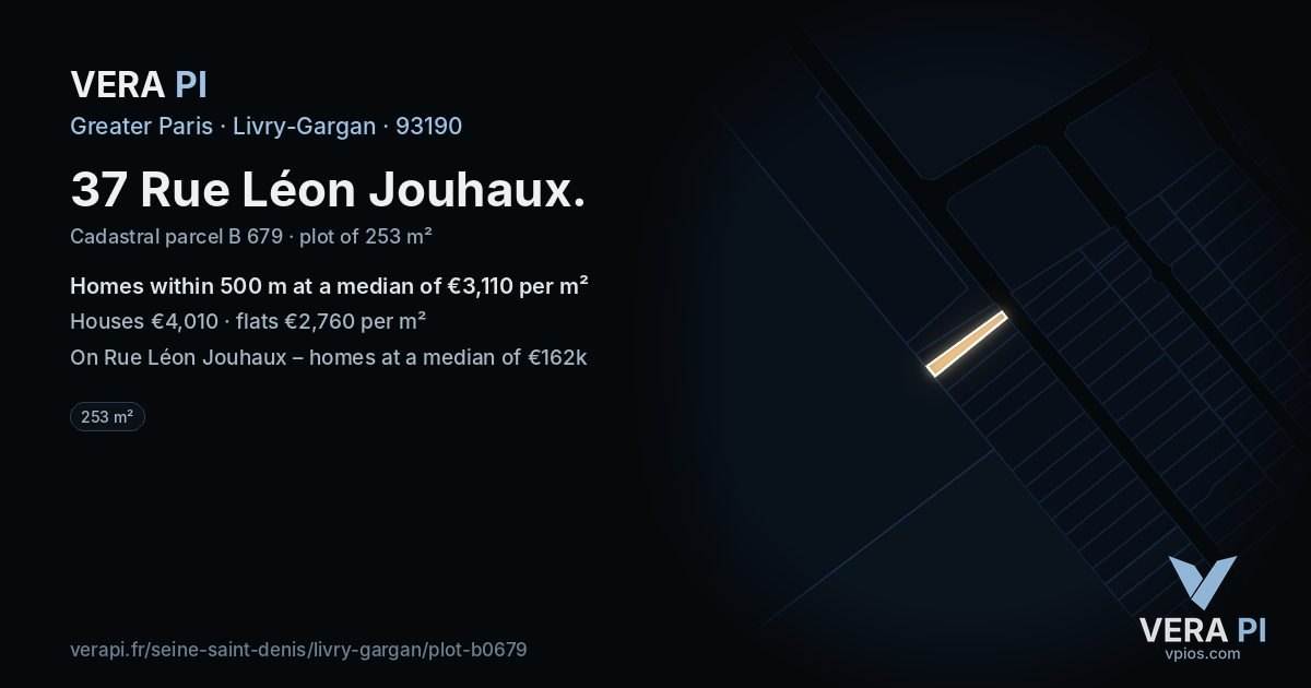 37 Rue Léon Jouhaux, Livry-Gargan at night – the plot lit, the parcels around coloured by the prices near them
