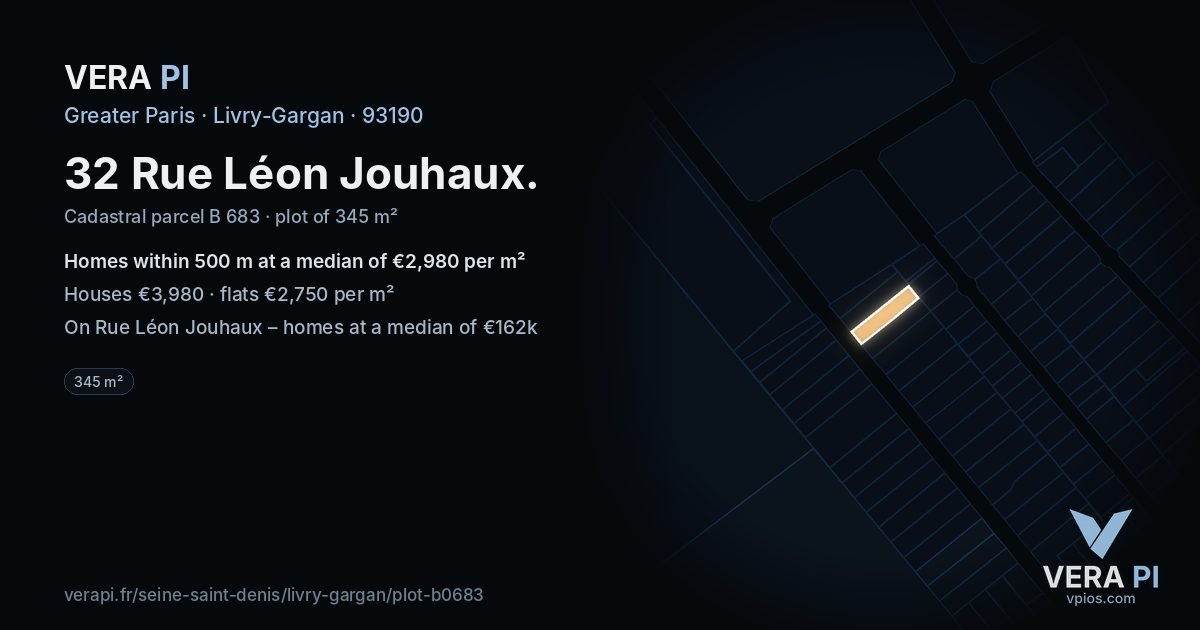 32 Rue Léon Jouhaux, Livry-Gargan at night – the plot lit, the parcels around coloured by the prices near them