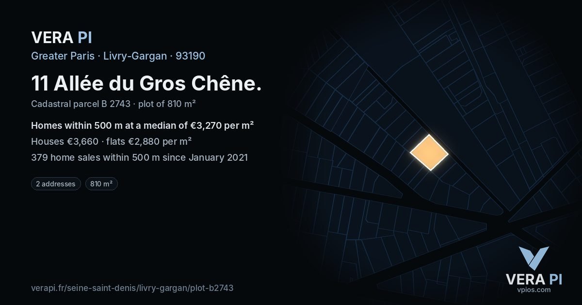 11 Allée du Gros Chêne, Livry-Gargan at night – the plot lit, the parcels around coloured by the prices near them