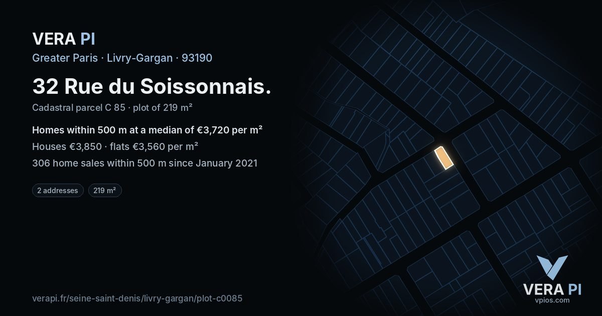 32 Rue du Soissonnais, Livry-Gargan at night – the plot lit, the parcels around coloured by the prices near them
