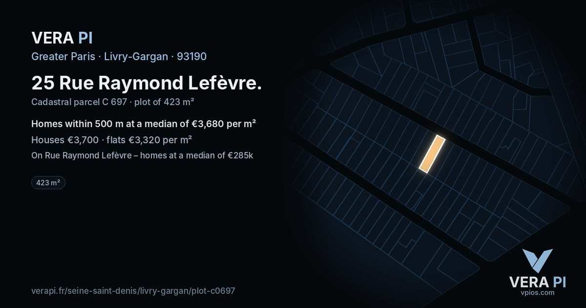 25 Rue Raymond Lefèvre, Livry-Gargan at night – the plot lit, the parcels around coloured by the prices near them