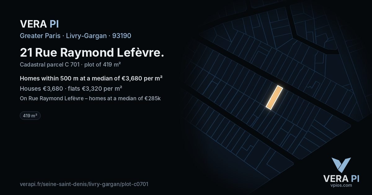 21 Rue Raymond Lefèvre, Livry-Gargan at night – the plot lit, the parcels around coloured by the prices near them
