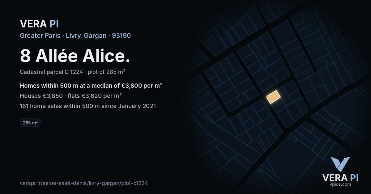8 Allée Alice, Livry-Gargan at night – the plot lit, the parcels around coloured by the prices near them