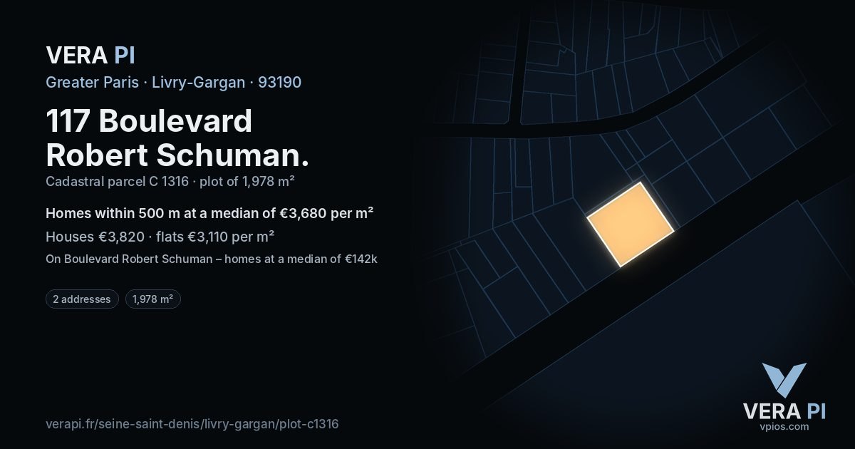 117 Boulevard Robert Schuman, Livry-Gargan at night – the plot lit, the parcels around coloured by the prices near them