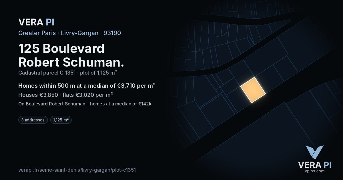 125 Boulevard Robert Schuman, Livry-Gargan at night – the plot lit, the parcels around coloured by the prices near them