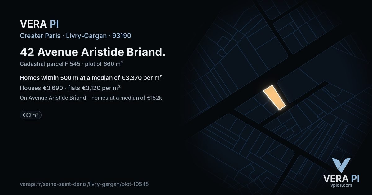 42 Avenue Aristide Briand, Livry-Gargan at night – the plot lit, the parcels around coloured by the prices near them