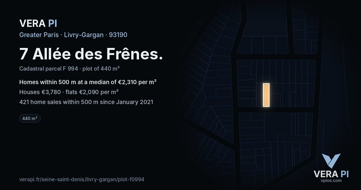 7 Allée des Frênes, Livry-Gargan at night – the plot lit, the parcels around coloured by the prices near them