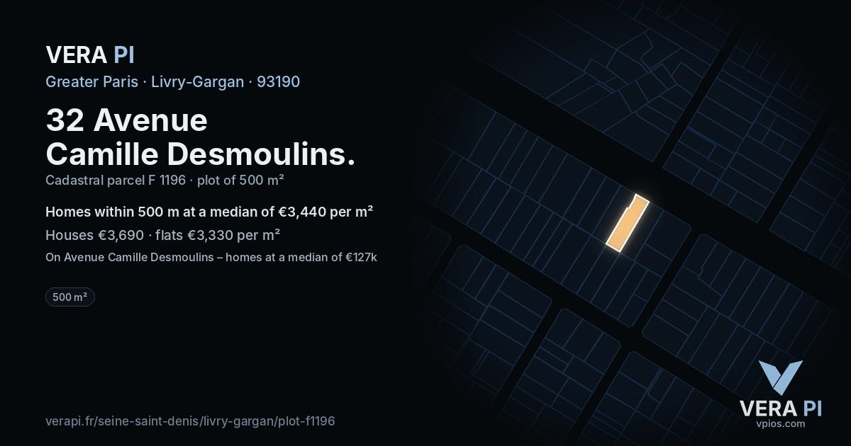 32 Avenue Camille Desmoulins, Livry-Gargan at night – the plot lit, the parcels around coloured by the prices near them