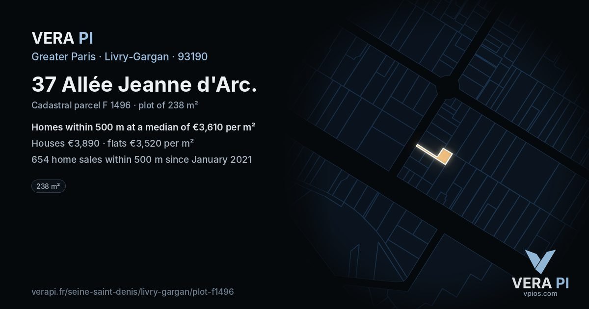 37 Allée Jeanne d'Arc, Livry-Gargan at night – the plot lit, the parcels around coloured by the prices near them