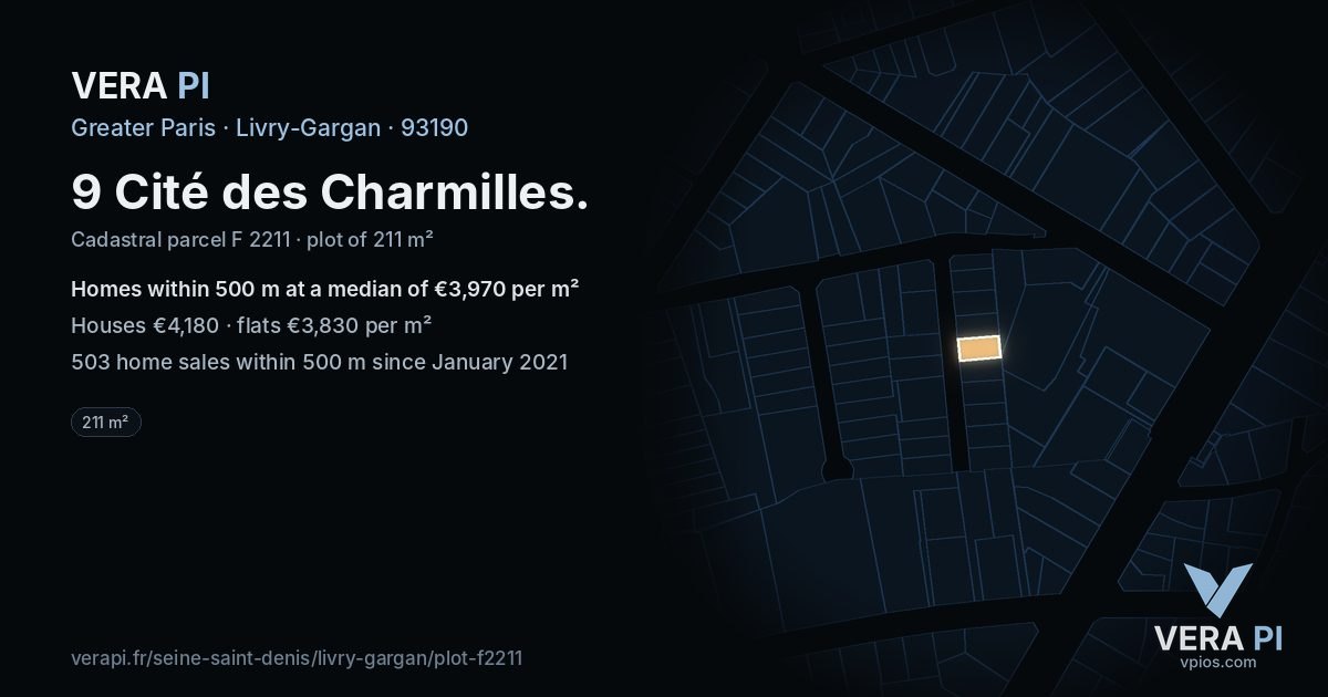 9 Cité des Charmilles, Livry-Gargan at night – the plot lit, the parcels around coloured by the prices near them