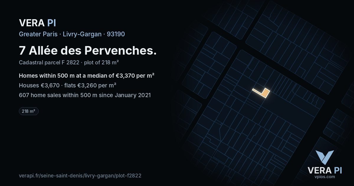 7 Allée des Pervenches, Livry-Gargan at night – the plot lit, the parcels around coloured by the prices near them