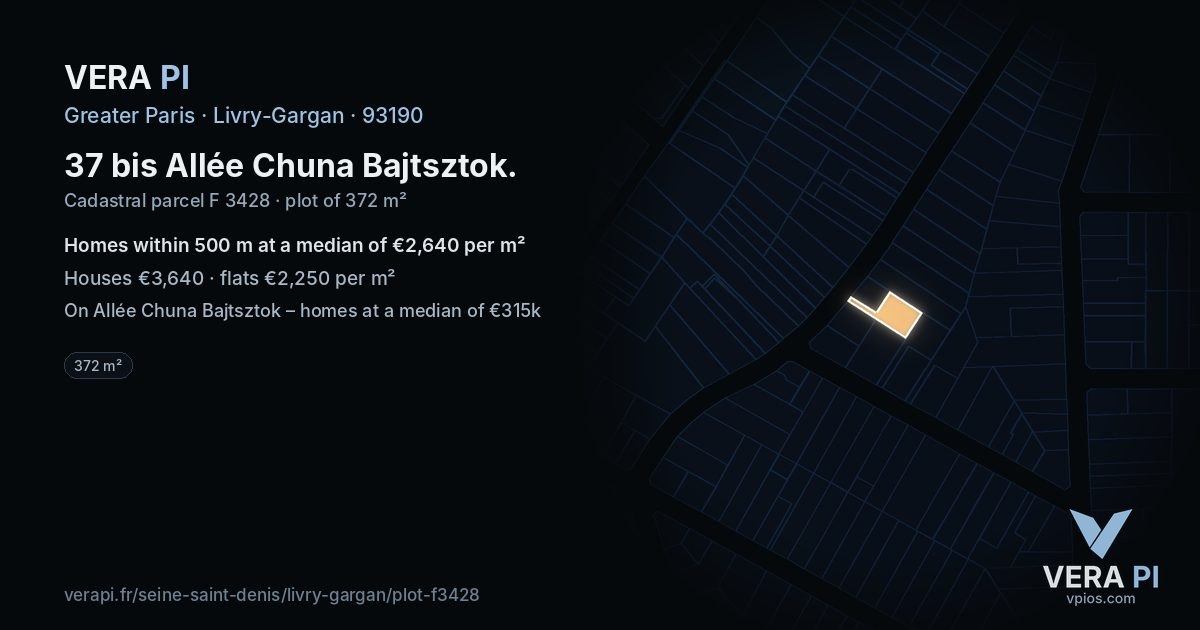 37 bis Allée Chuna Bajtsztok, Livry-Gargan at night – the plot lit, the parcels around coloured by the prices near them