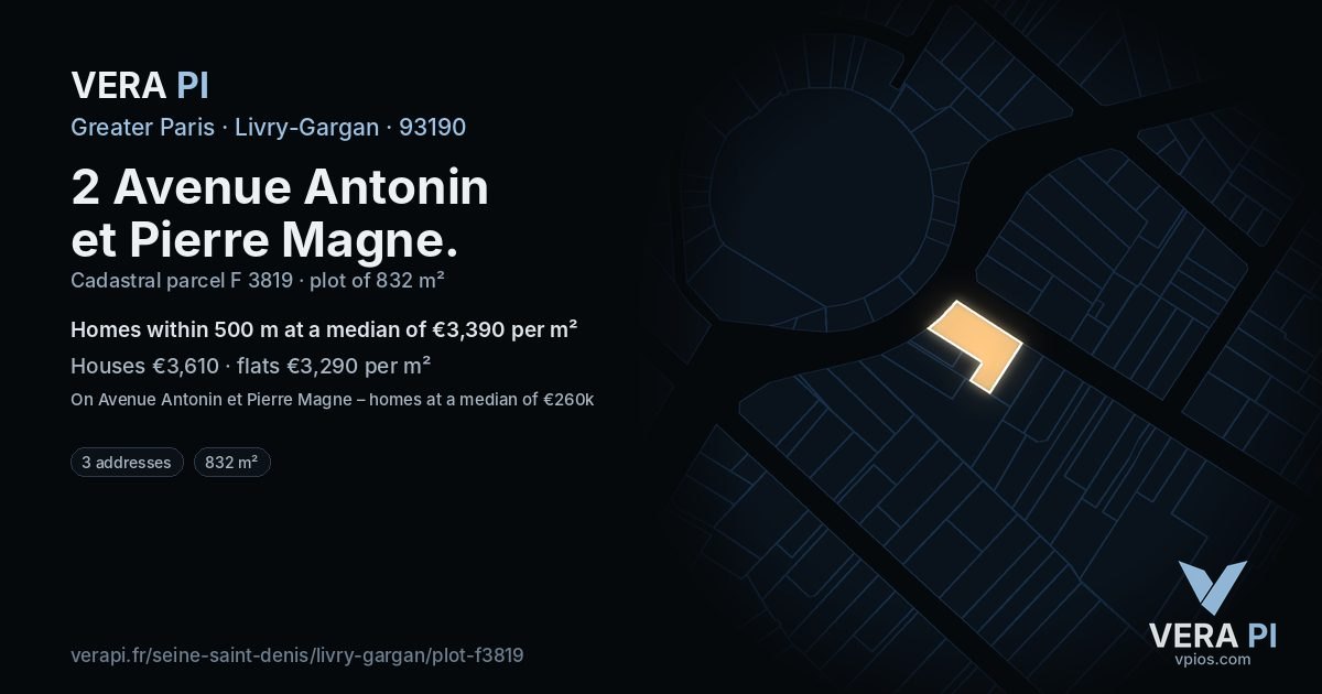 2 Avenue Antonin et Pierre Magne, Livry-Gargan at night – the plot lit, the parcels around coloured by the prices near them