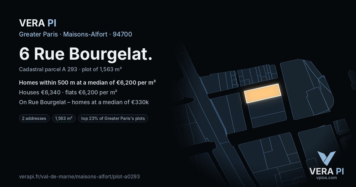6 Rue Bourgelat, Maisons-Alfort at night – the plot lit, the parcels around coloured by the prices near them