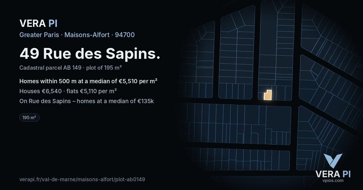 49 Rue des Sapins, Maisons-Alfort at night – the plot lit, the parcels around coloured by the prices near them