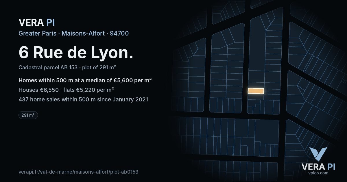 6 Rue de Lyon, Maisons-Alfort at night – the plot lit, the parcels around coloured by the prices near them