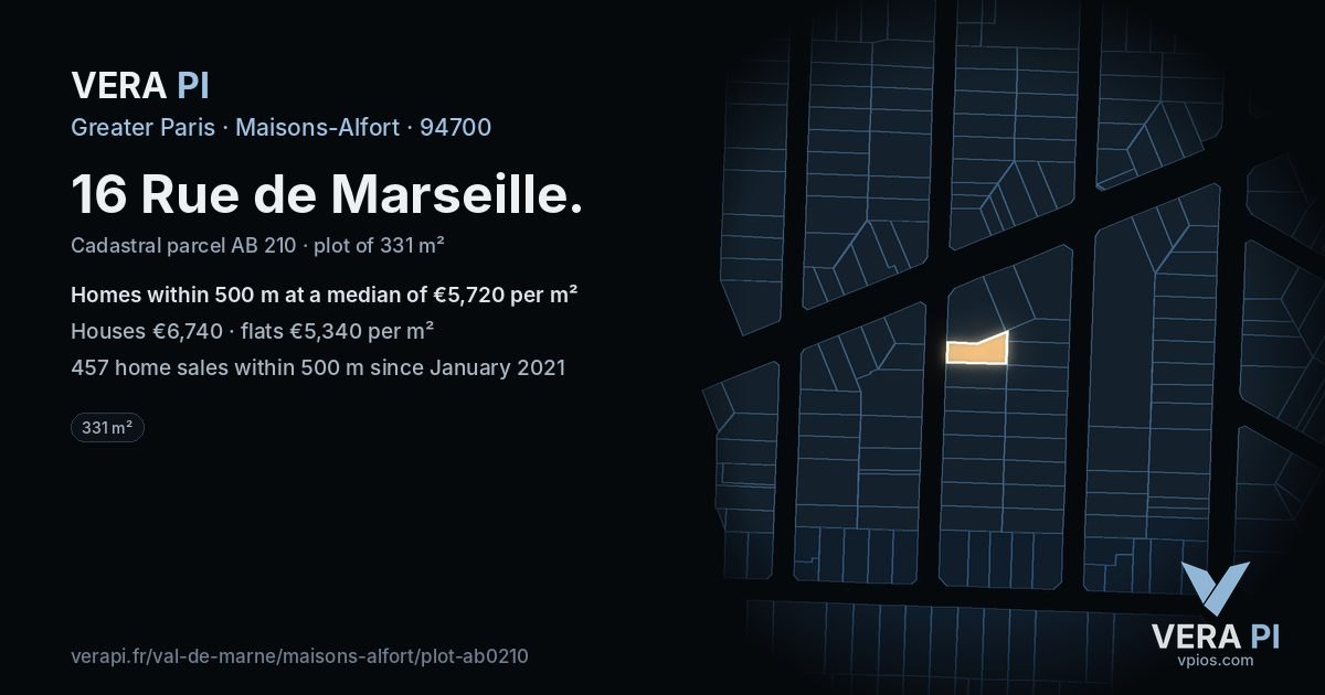 16 Rue de Marseille, Maisons-Alfort at night – the plot lit, the parcels around coloured by the prices near them