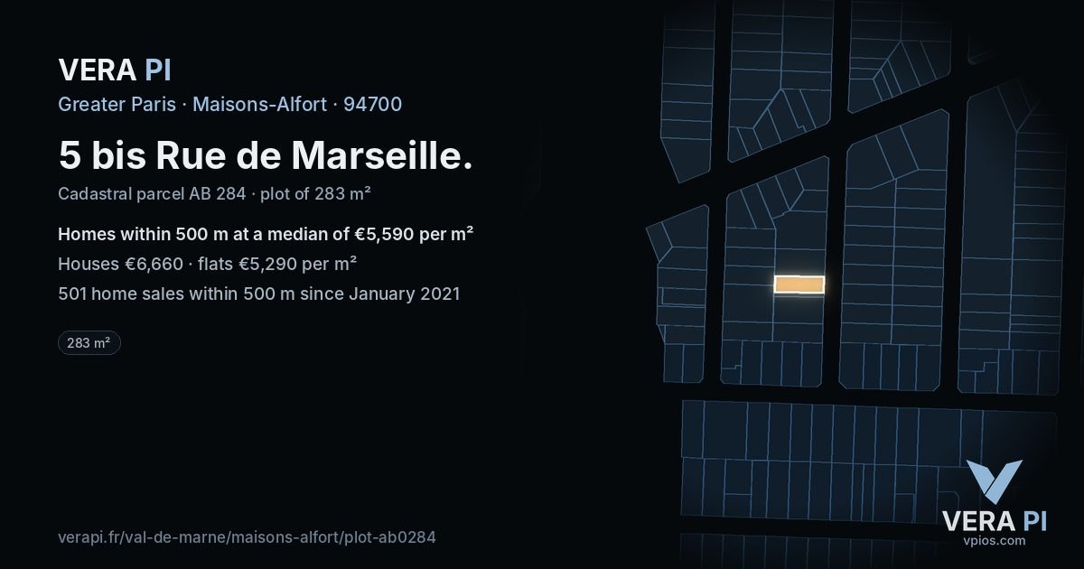 5 bis Rue de Marseille, Maisons-Alfort at night – the plot lit, the parcels around coloured by the prices near them