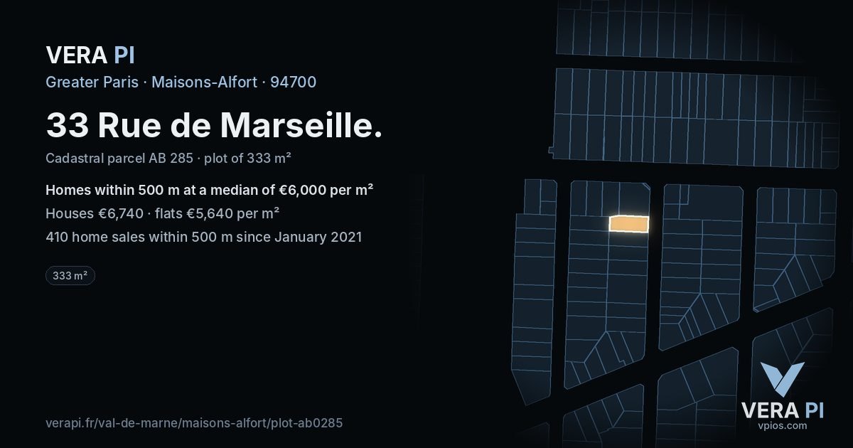 33 Rue de Marseille, Maisons-Alfort at night – the plot lit, the parcels around coloured by the prices near them