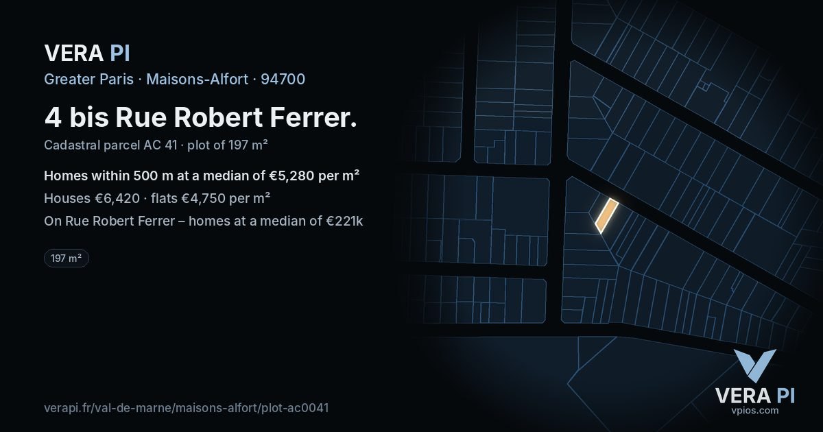 4 bis Rue Robert Ferrer, Maisons-Alfort at night – the plot lit, the parcels around coloured by the prices near them