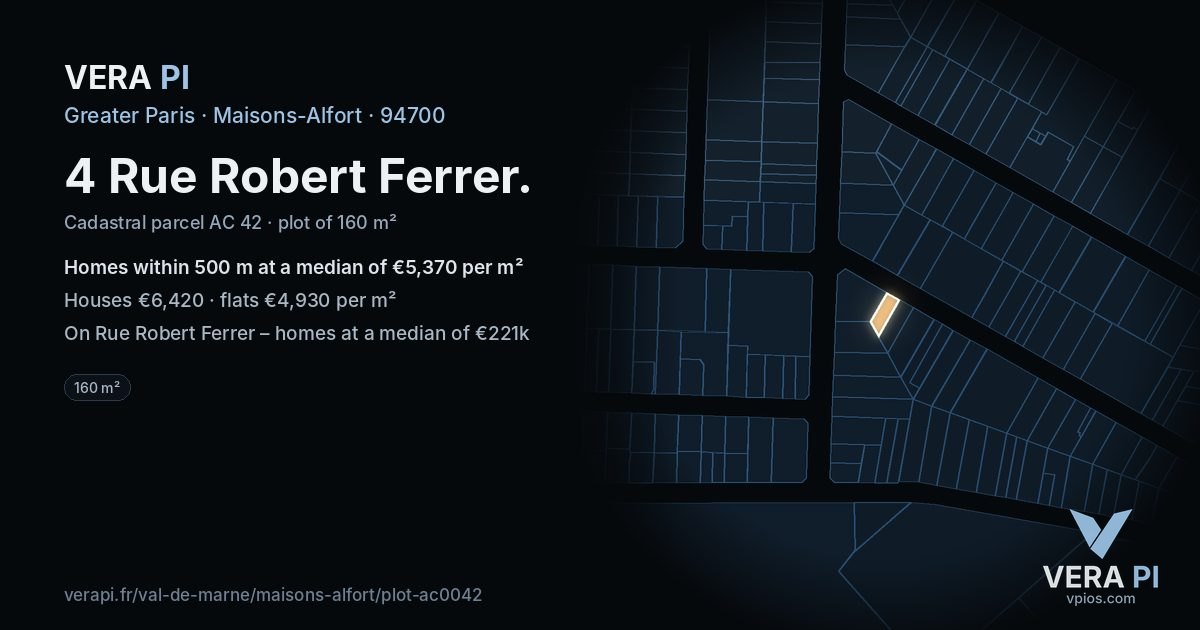 4 Rue Robert Ferrer, Maisons-Alfort at night – the plot lit, the parcels around coloured by the prices near them