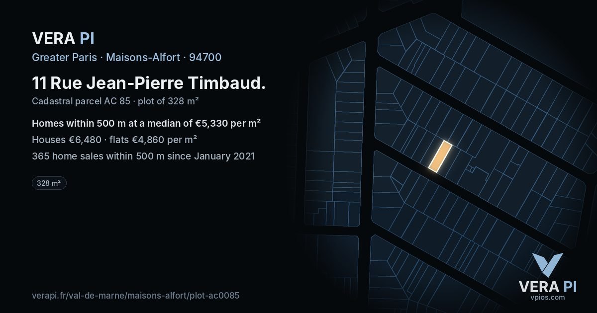 11 Rue Jean-Pierre Timbaud, Maisons-Alfort at night – the plot lit, the parcels around coloured by the prices near them