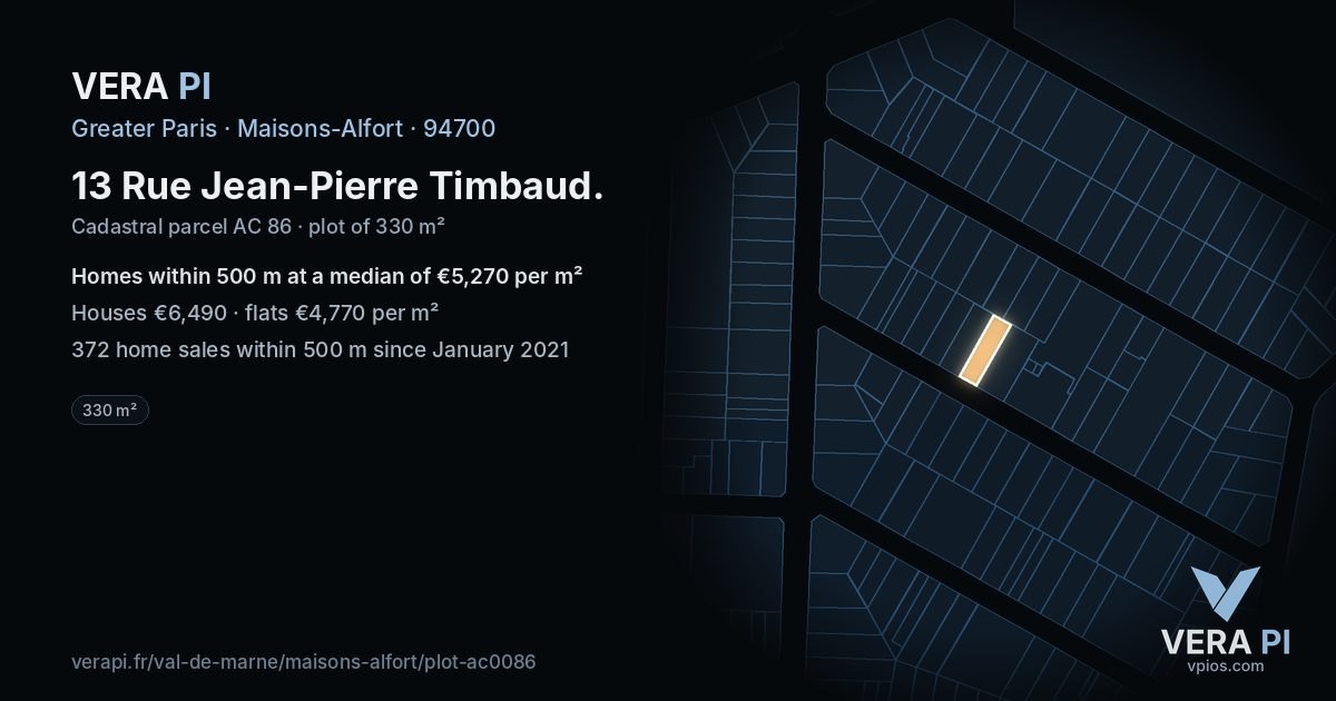 13 Rue Jean-Pierre Timbaud, Maisons-Alfort at night – the plot lit, the parcels around coloured by the prices near them
