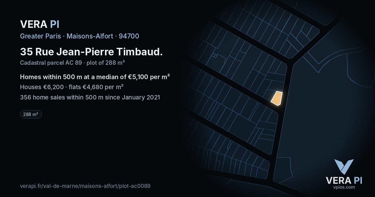 35 Rue Jean-Pierre Timbaud, Maisons-Alfort at night – the plot lit, the parcels around coloured by the prices near them