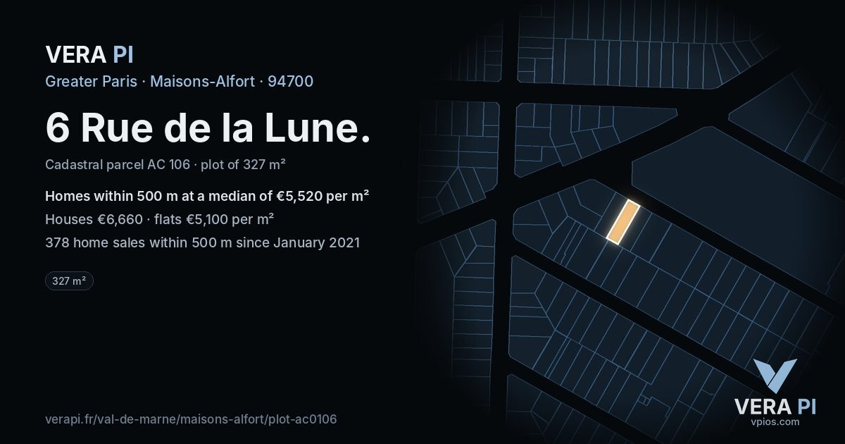 6 Rue de la Lune, Maisons-Alfort at night – the plot lit, the parcels around coloured by the prices near them