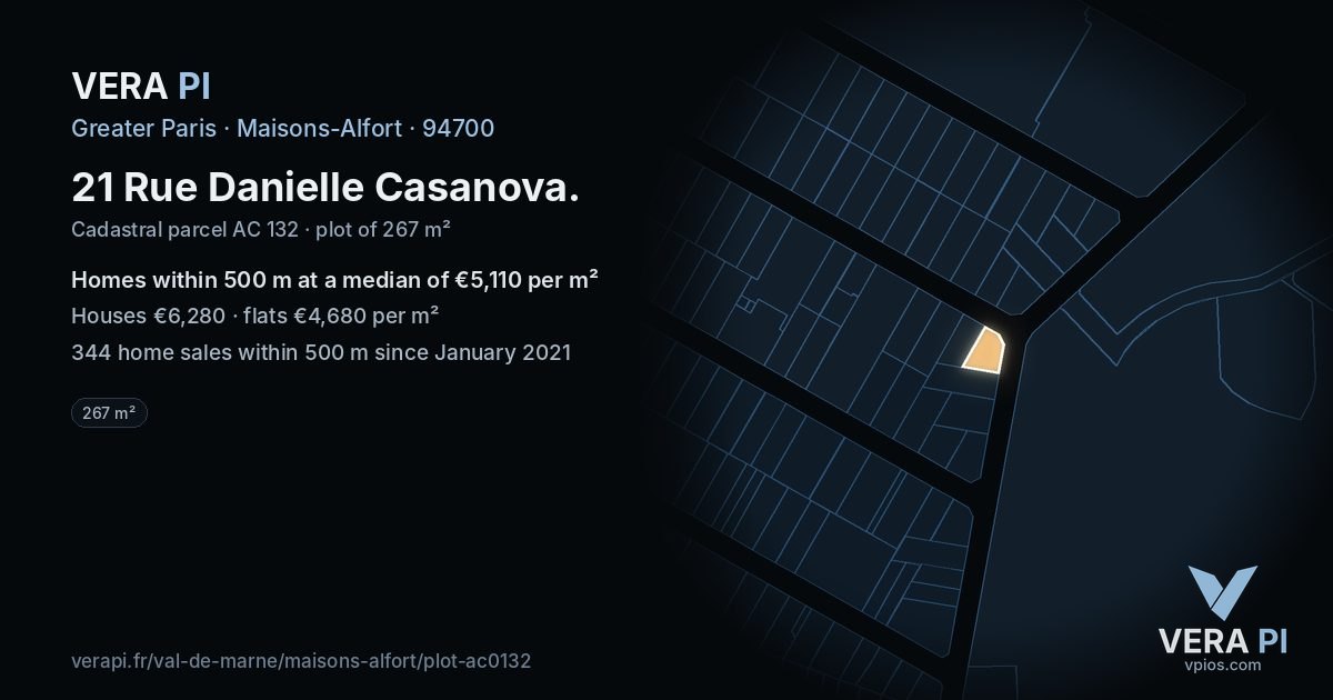 21 Rue Danielle Casanova, Maisons-Alfort at night – the plot lit, the parcels around coloured by the prices near them