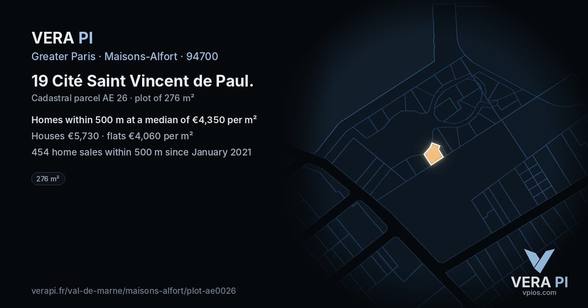 19 Cité Saint Vincent de Paul, Maisons-Alfort at night – the plot lit, the parcels around coloured by the prices near them