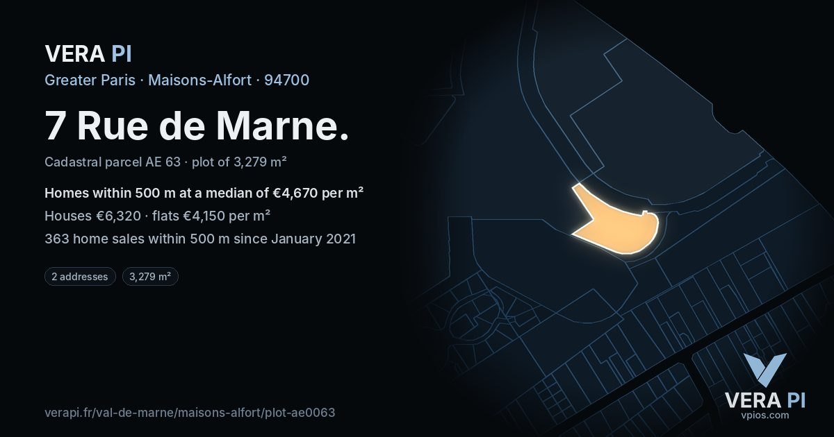 7 Rue de Marne, Maisons-Alfort at night – the plot lit, the parcels around coloured by the prices near them